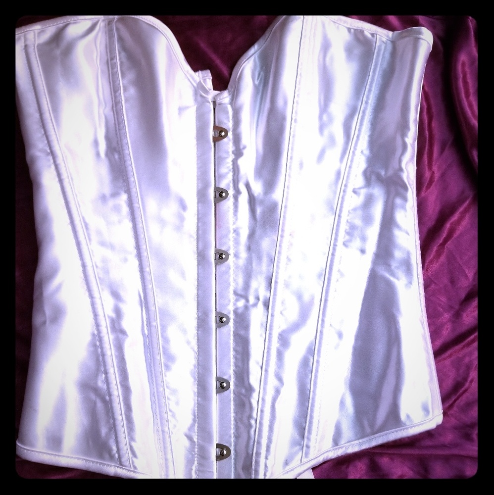 Pearl white corset